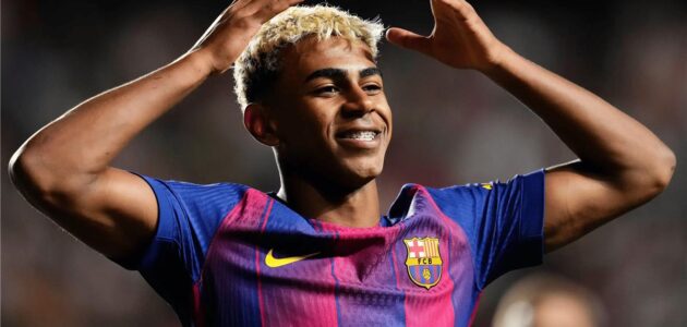 لامين يامال يدخل تاريخ دوري أبطال أوروبا: أصغر لاعب يشارك في 25 مباراة مع برشلونة