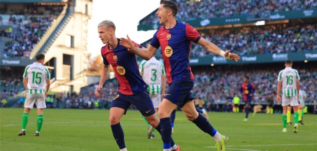 فيكتور أوسيمين على رادار برشلونة: هل يكون بديل ليفاندوفسكي في 2026؟