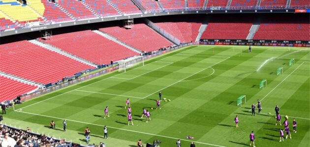 احتفال برشلونة بالعودة إلى كامب نو: أراوخو وكاسادو يتحدثان، وراشفورد يكشف عن شعور مختلف