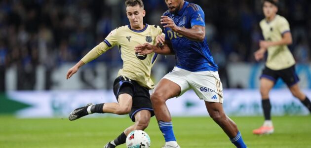 برشلونة يخطط لزيادة راتب مارك كاسادو وتجديد عقده بمفاوضات جديدة مع خورخي مينديز