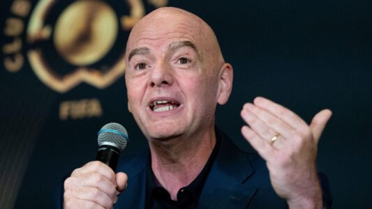 جاستن بيبر ومادونا وشاكيرا وBTS يؤدون في حفل نهائي كأس العالم 2026